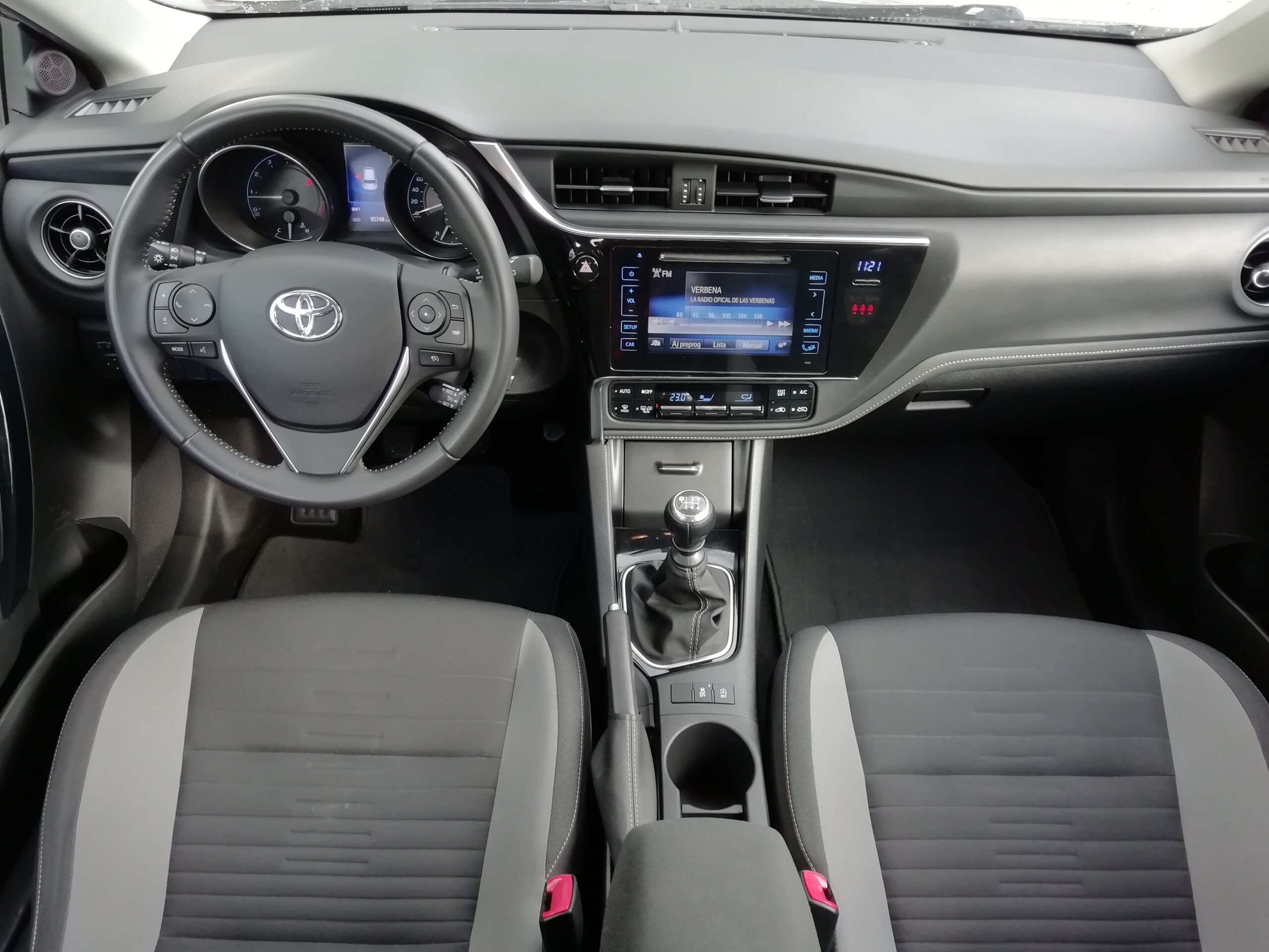 TOYOTA AURIS 1.2 120 FEEL