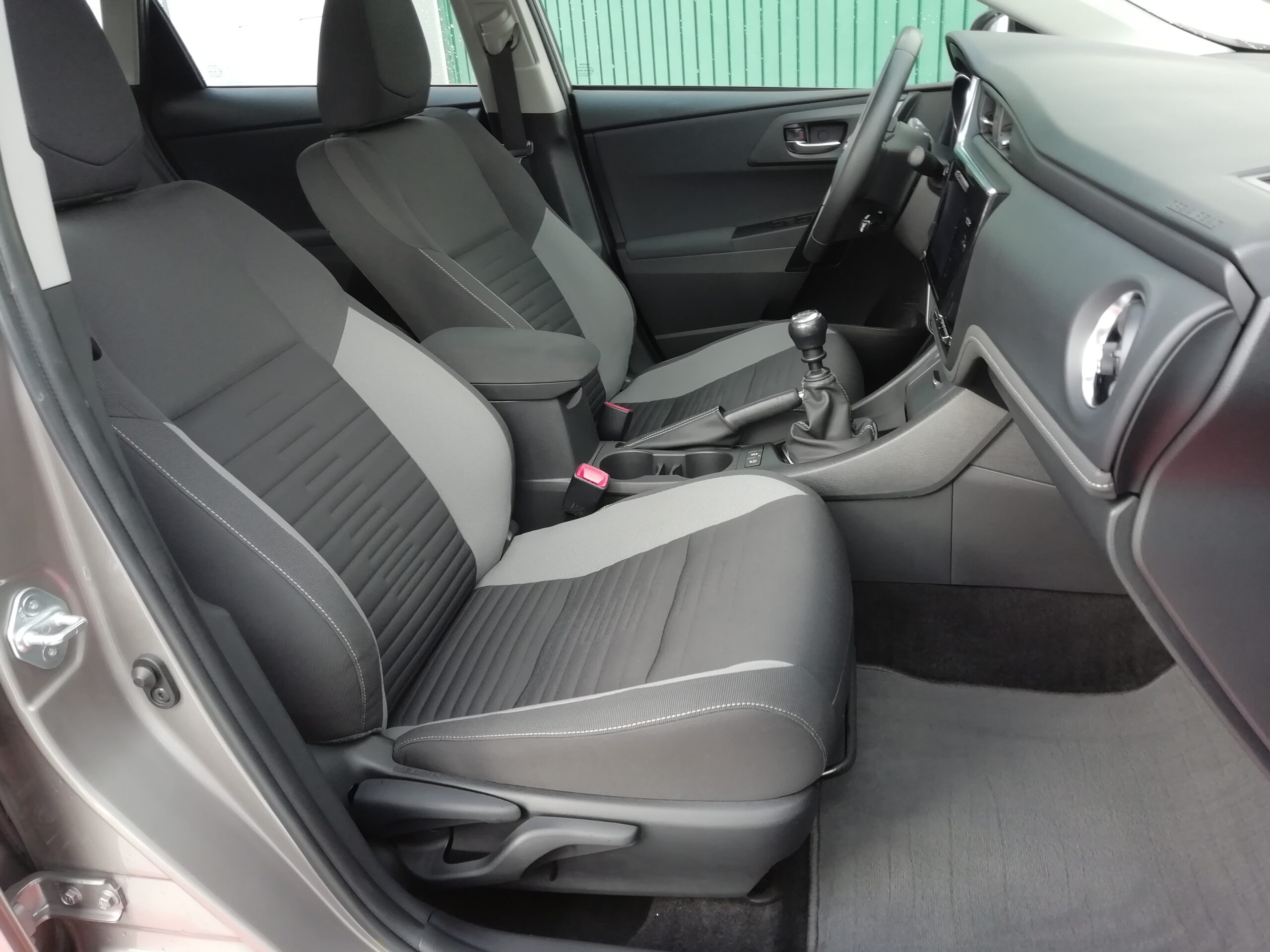 TOYOTA AURIS 1.2 120 FEEL