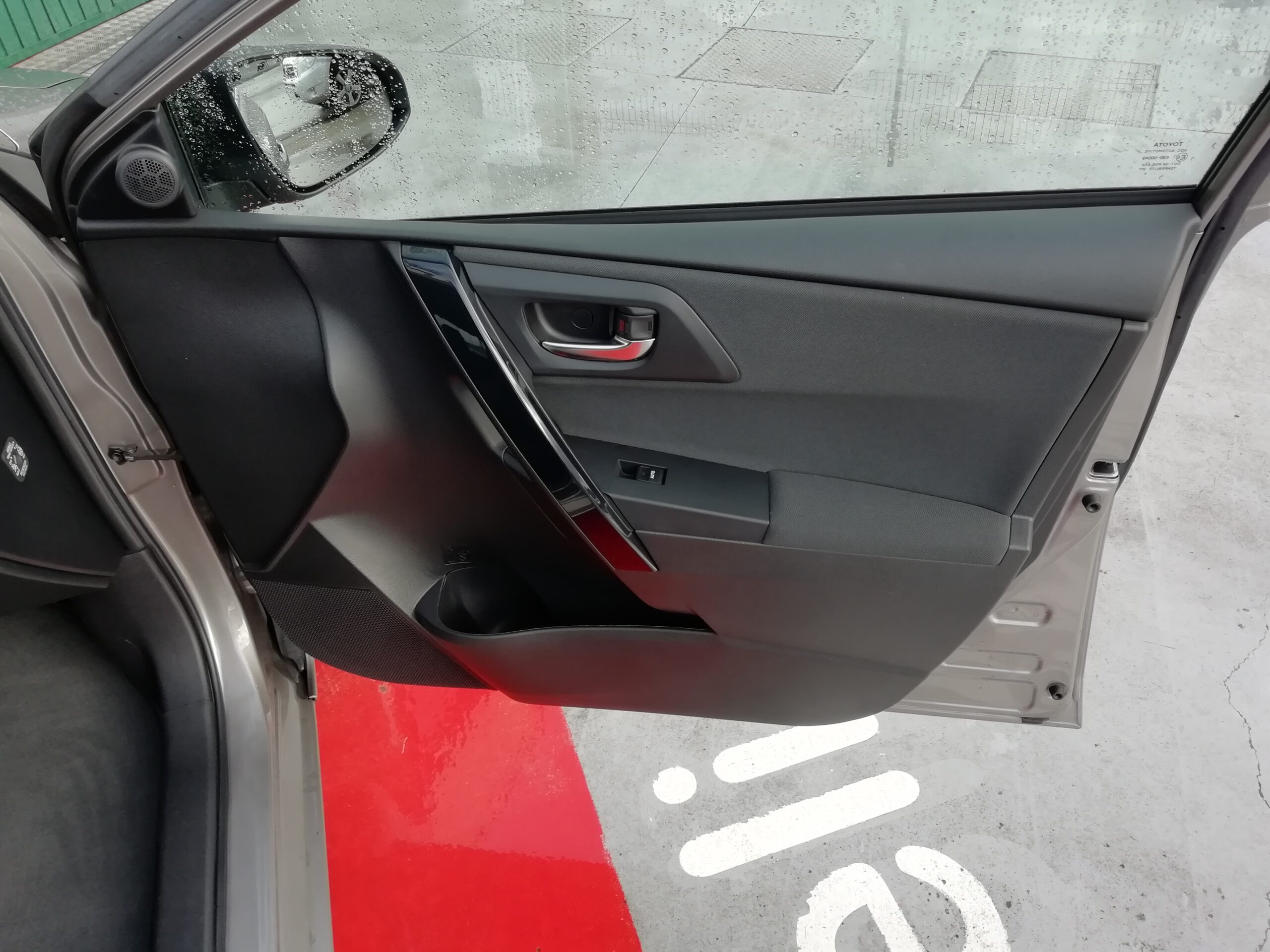 TOYOTA AURIS 1.2 120 FEEL