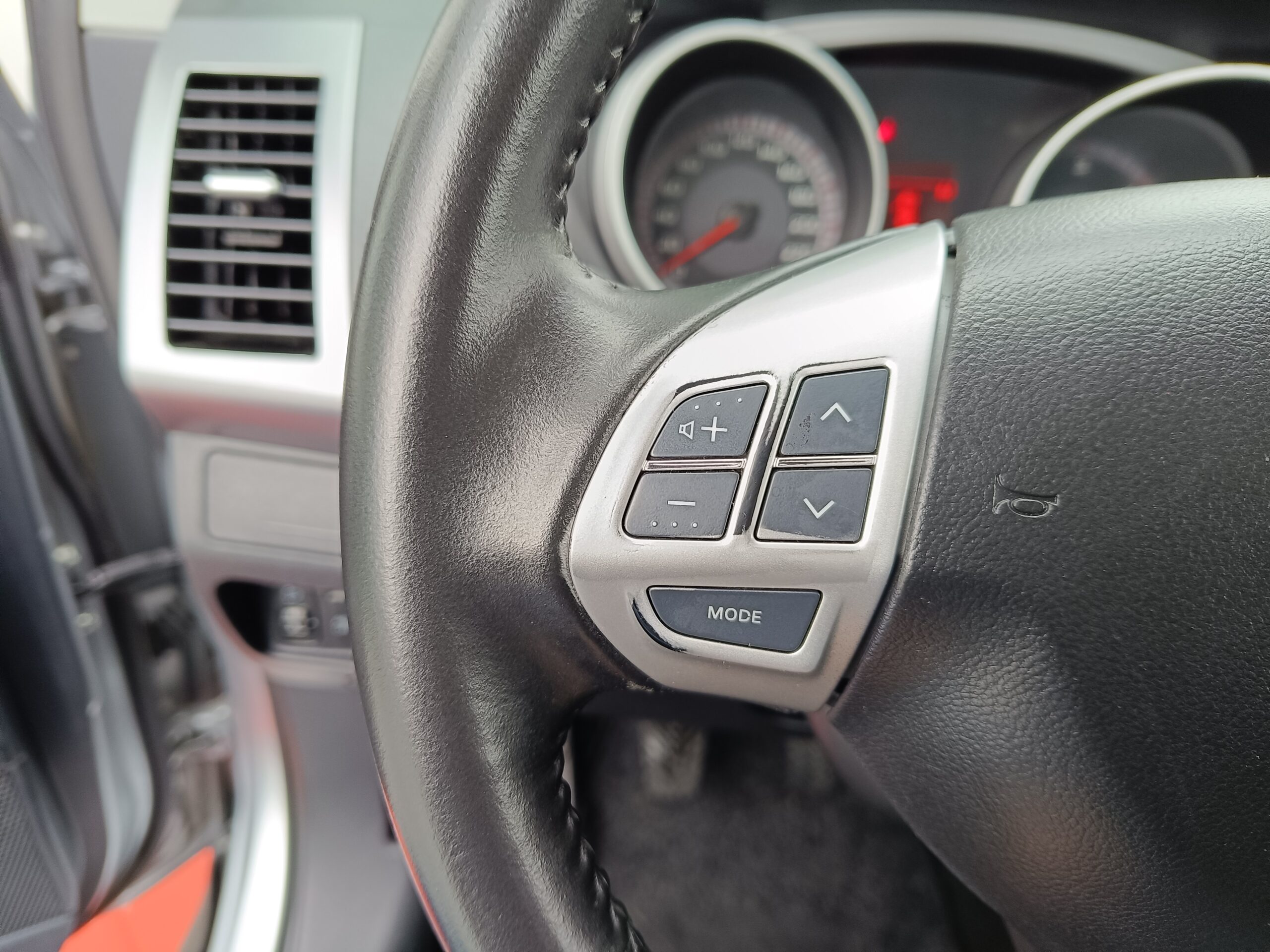 CITROEN C-Crosser 2.2 HDI 160 FAP Exclusive 4×4