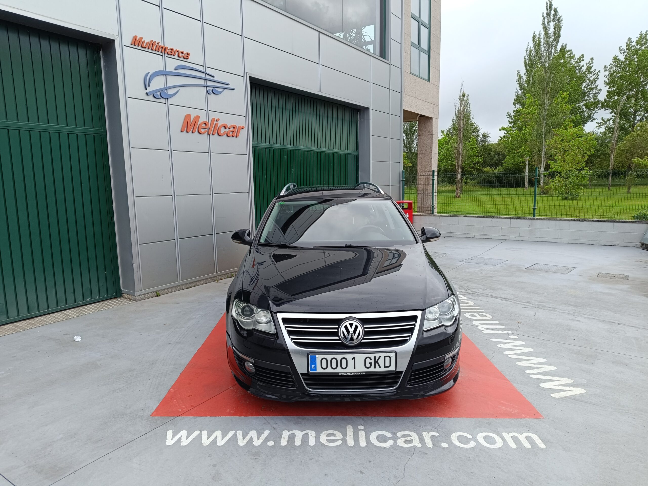 VOLKSWAGEN Passat Variant 2.0 TDI 140cv DPF R Line
