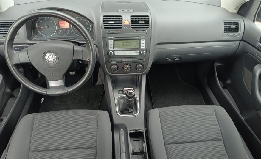 VOLKSWAGWN GOLF 1.9 TDI