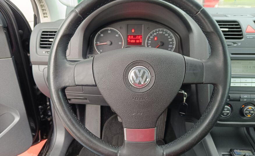 VOLKSWAGWN GOLF 1.9 TDI