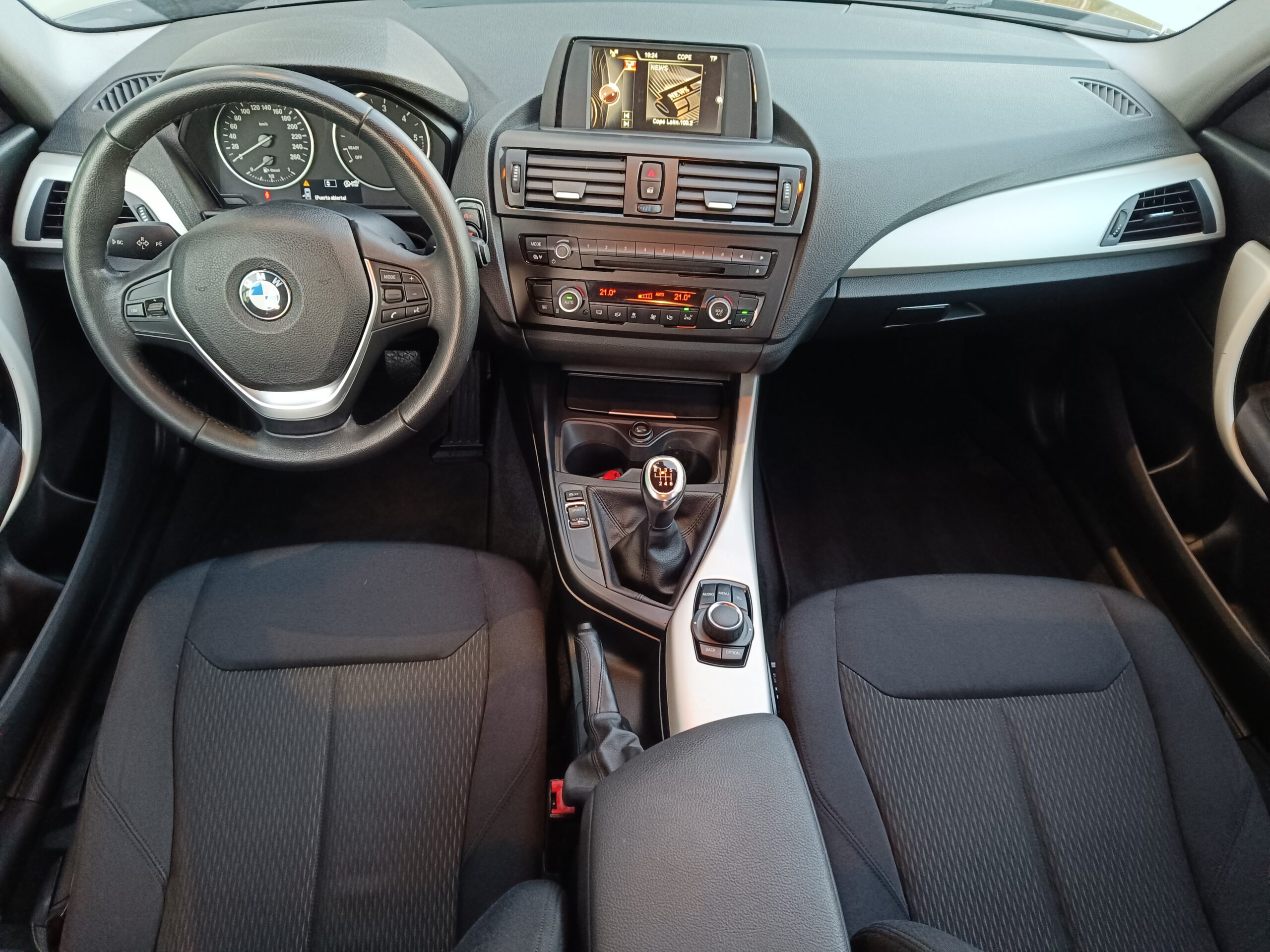 BMW SERIE 1 118