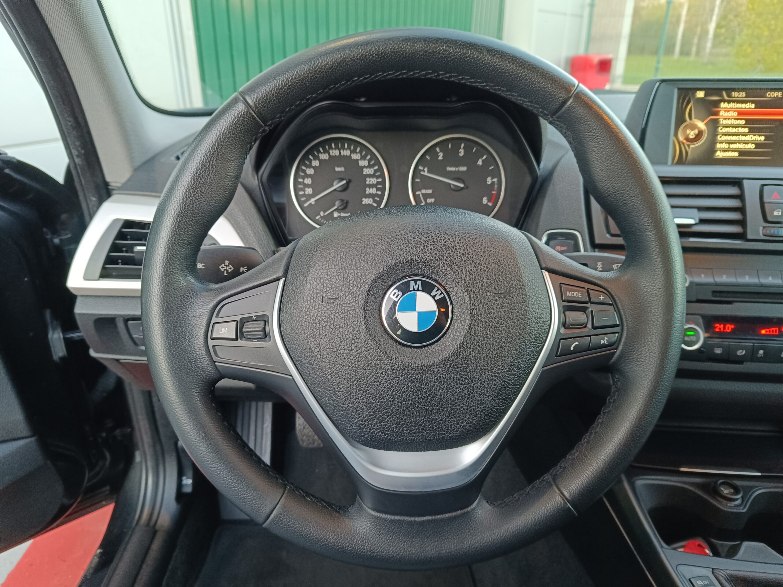 BMW SERIE 1 118