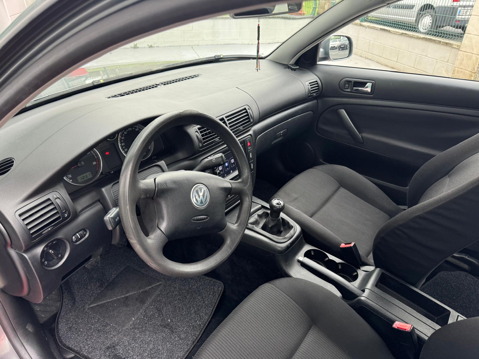 VOLKSWAGEN PASSAT 1900 TDI 130 CV