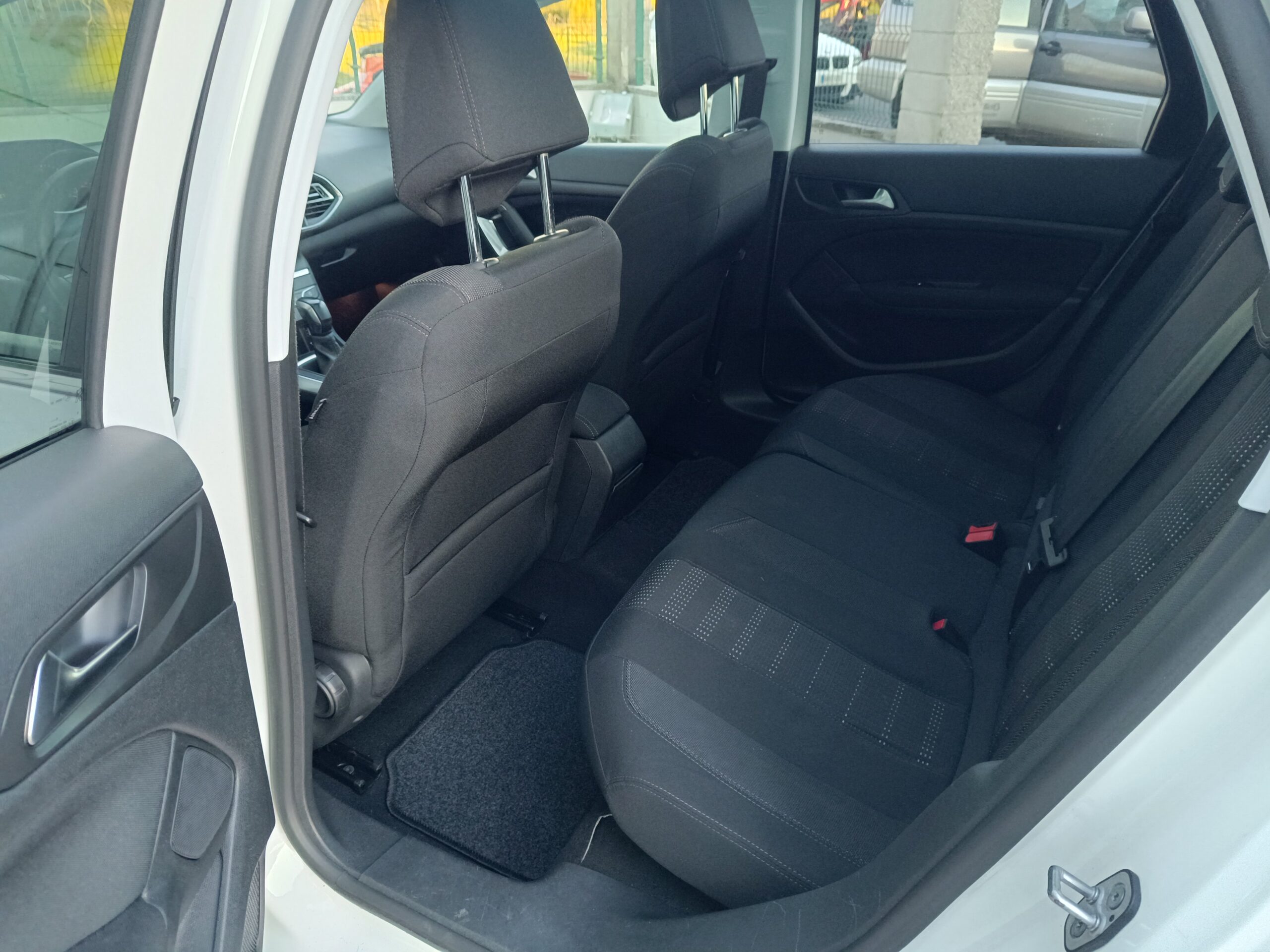 PEUGEOT 308 SE ALLURE 2.0 HDI 150 CV AUTOMATICO