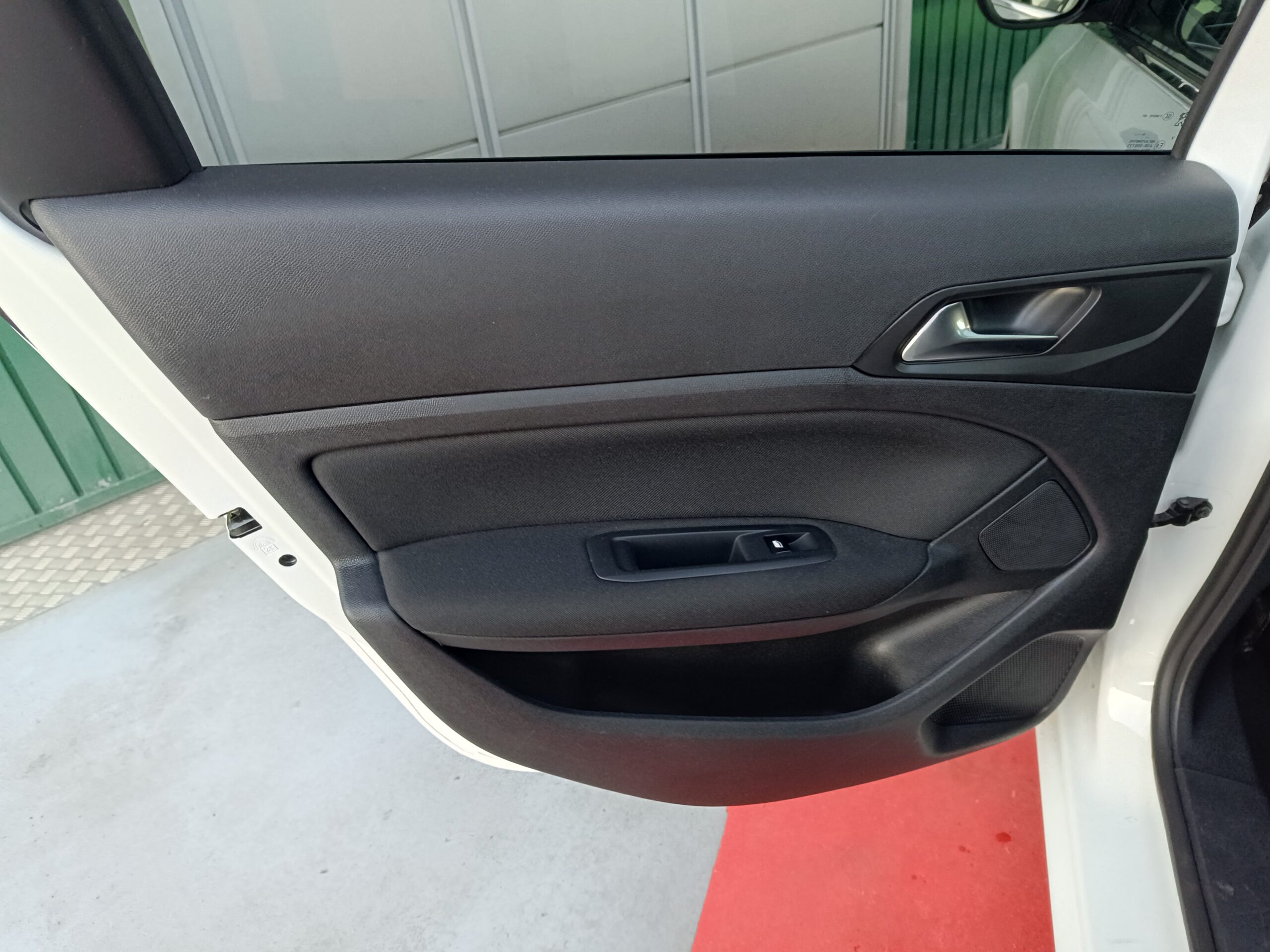 PEUGEOT 308 SE ALLURE 2.0 HDI 150 CV AUTOMATICO