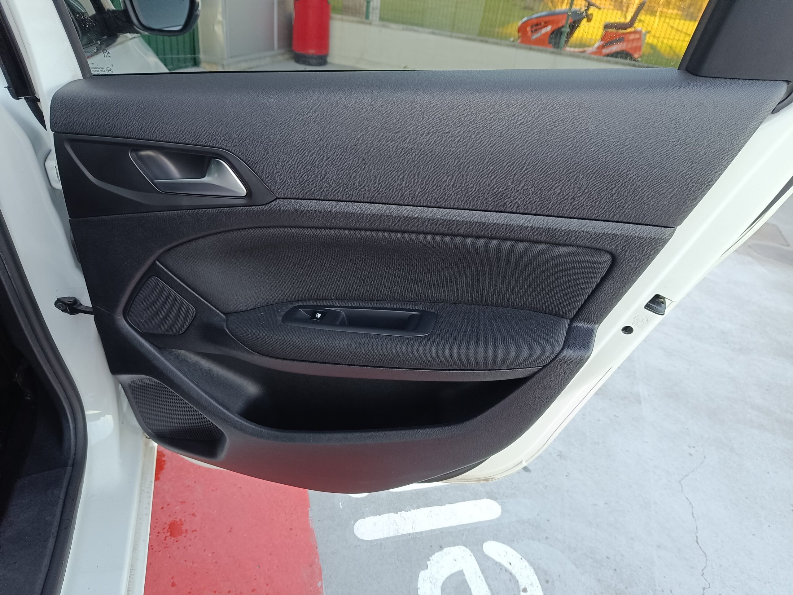 PEUGEOT 308 SE ALLURE 2.0 HDI 150 CV AUTOMATICO