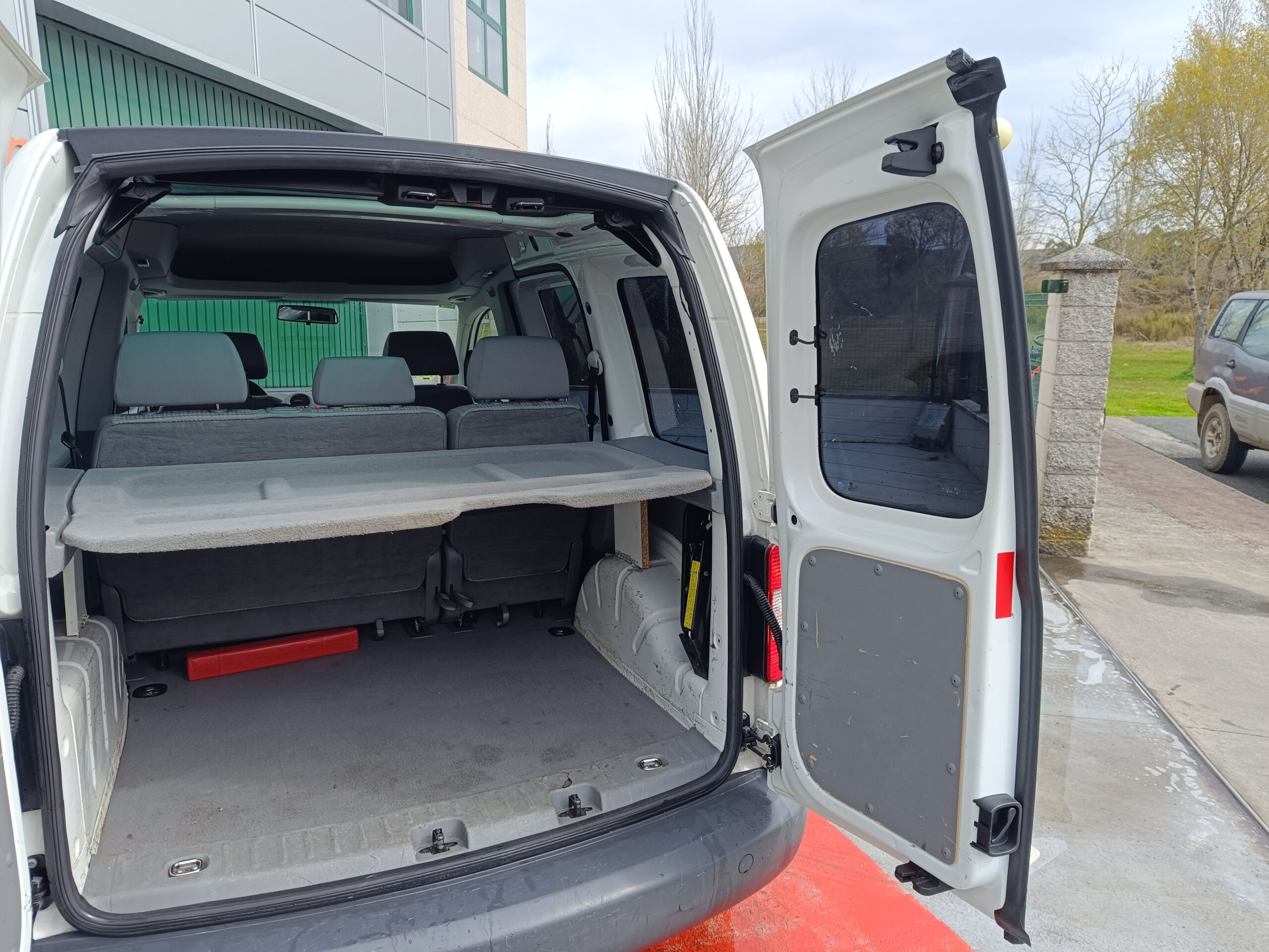 VW CADDY 1.9 TDI