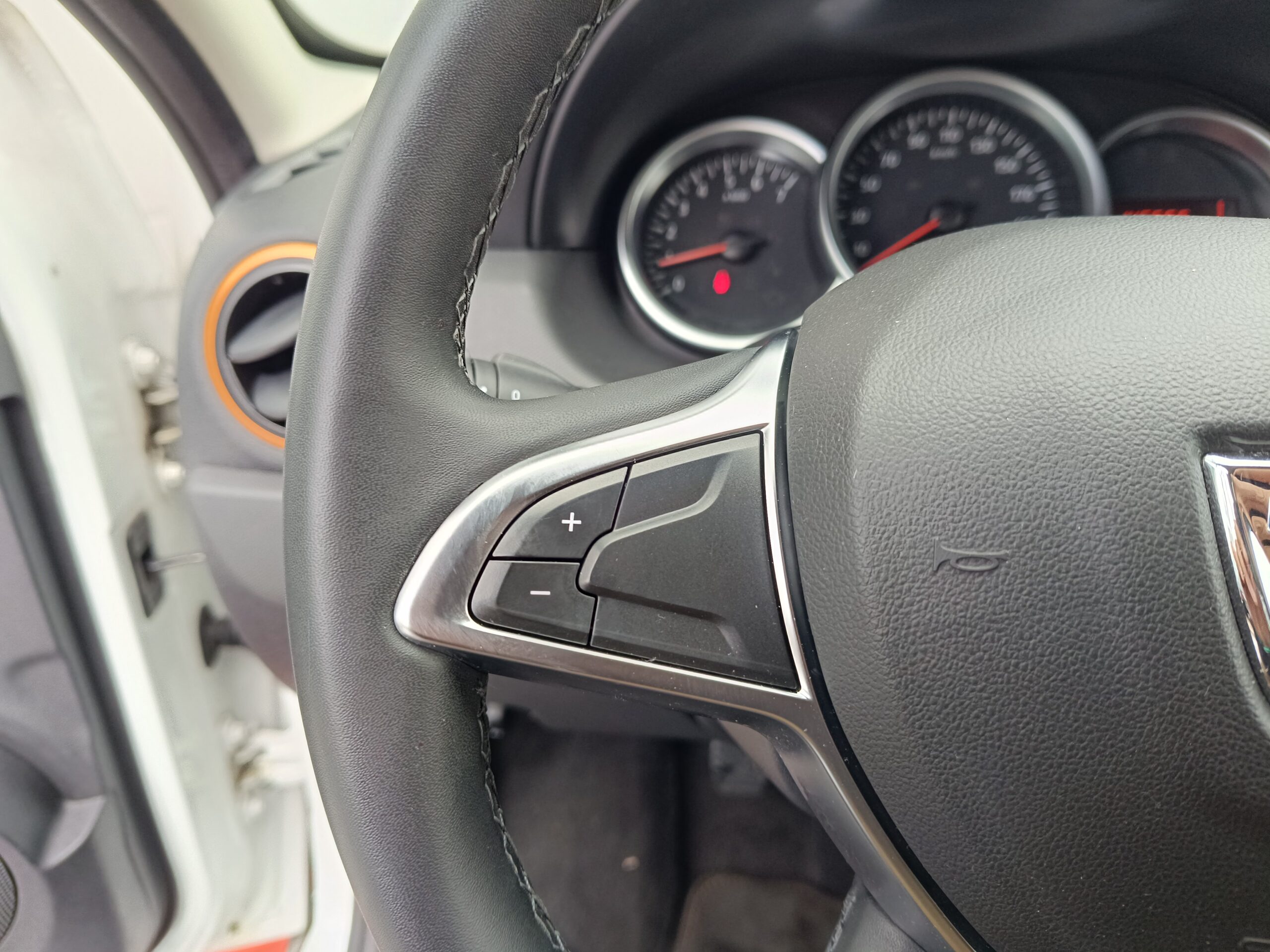DACIA DUSTER TROTAMUNDAS DCI 110