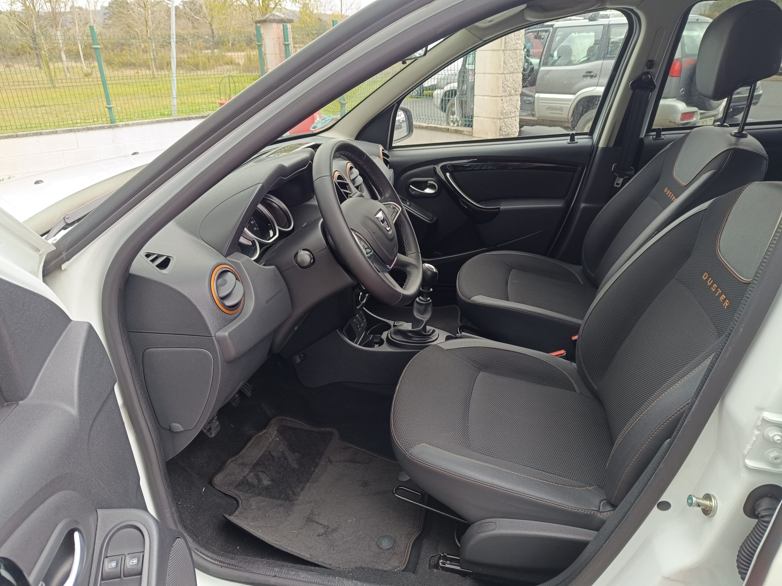 DACIA DUSTER TROTAMUNDAS DCI 110