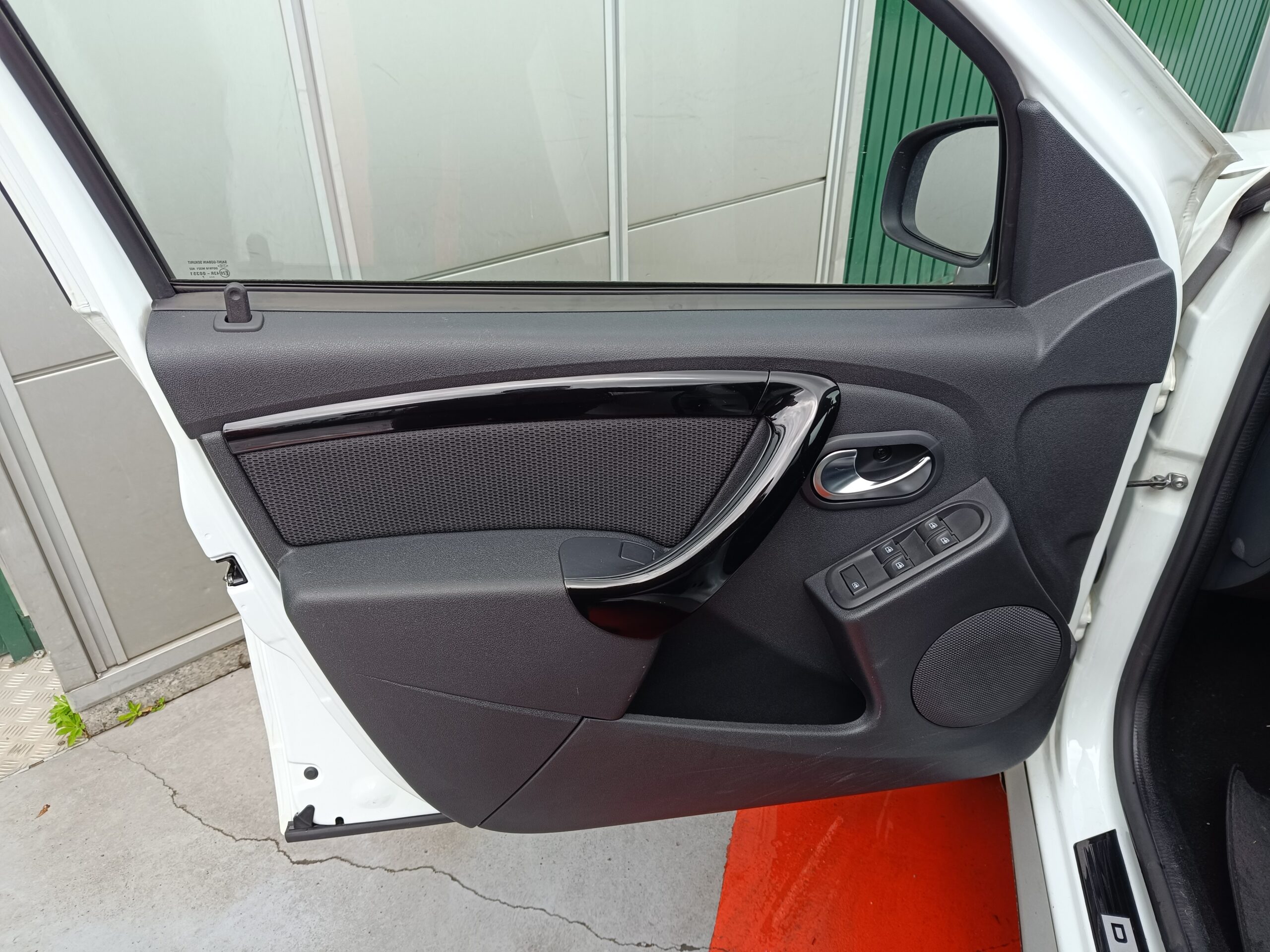DACIA DUSTER TROTAMUNDAS DCI 110