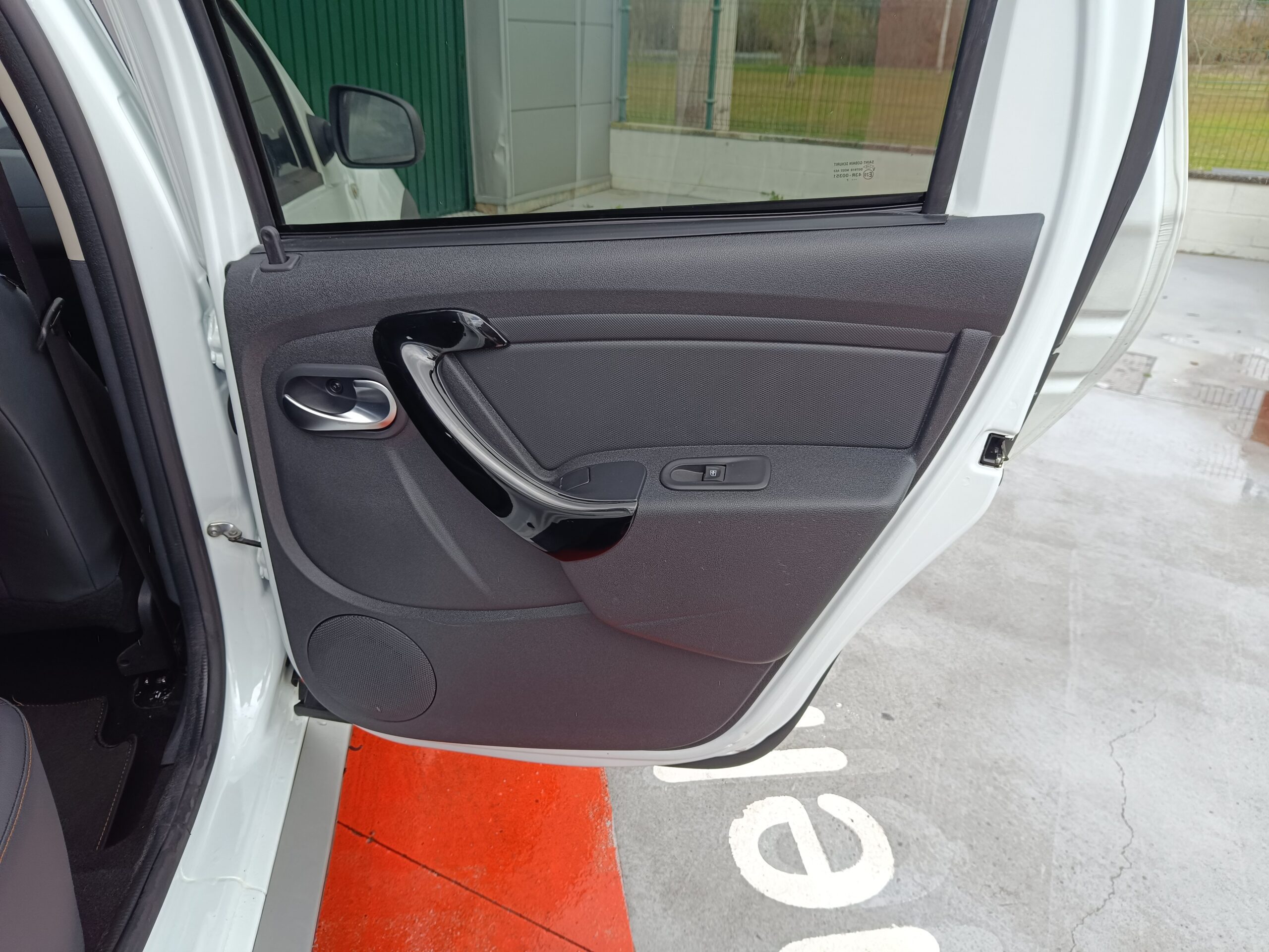 DACIA DUSTER TROTAMUNDAS DCI 110