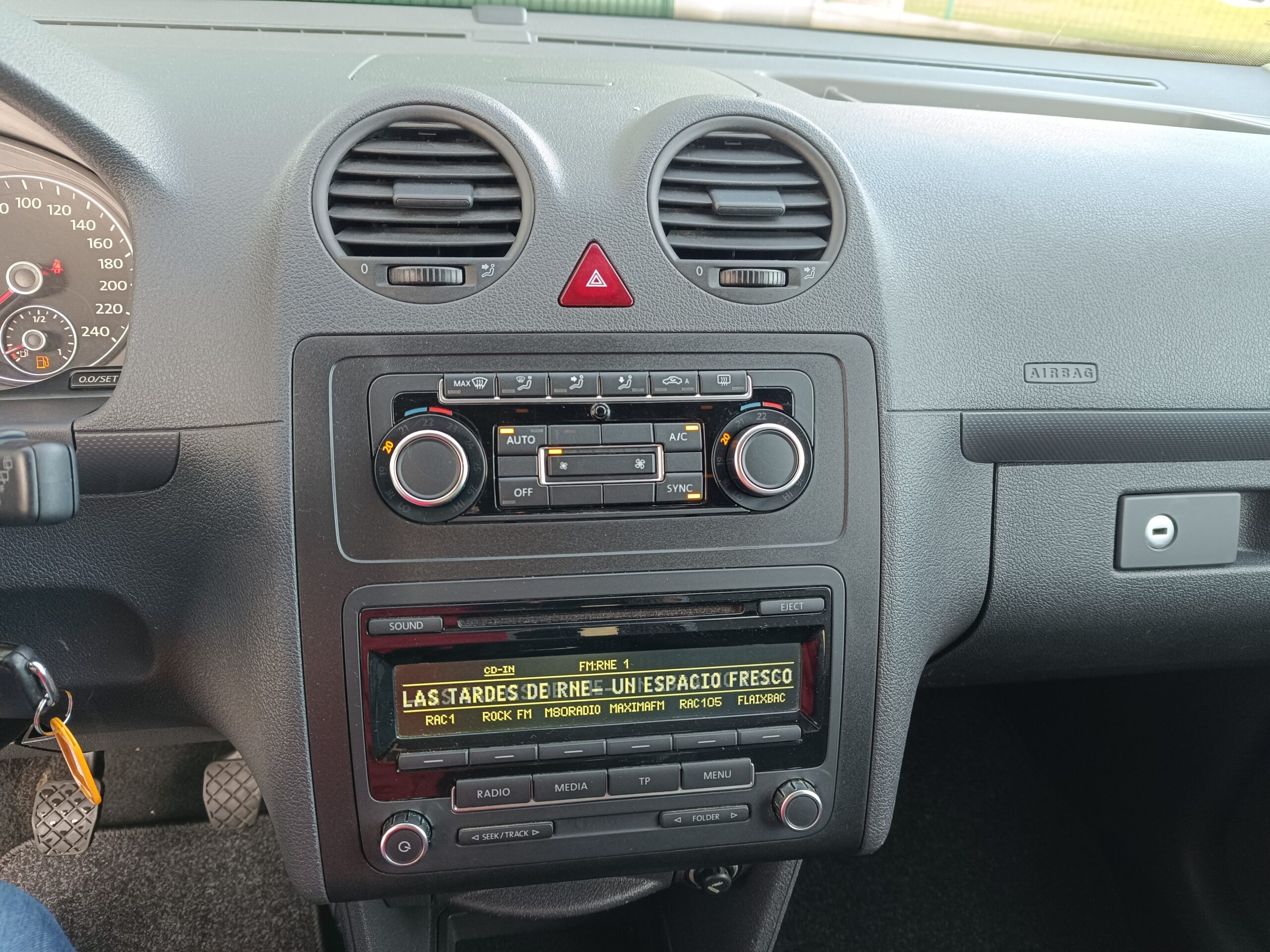 VOLKSWAGEN CADDY TDI