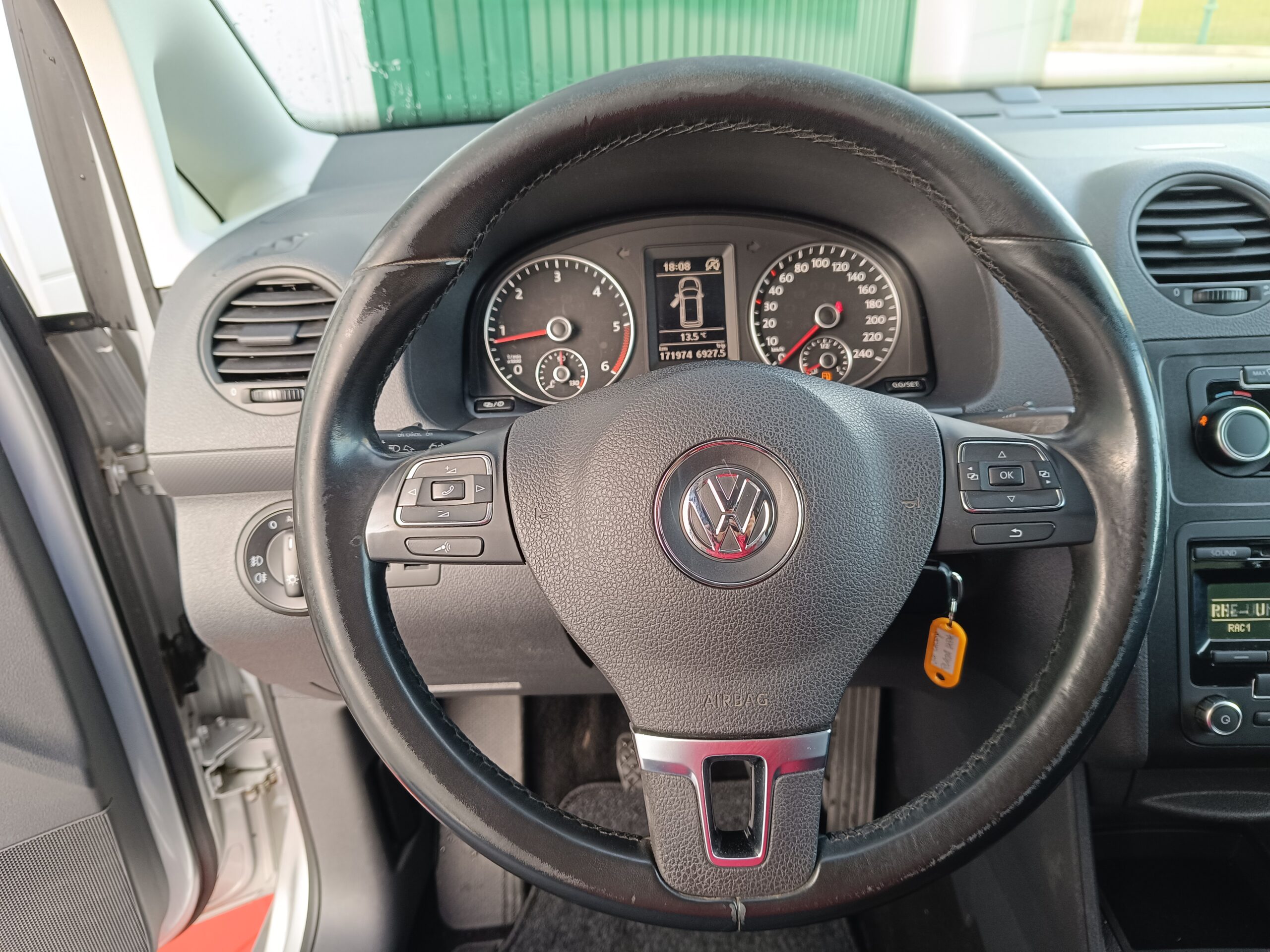 VOLKSWAGEN CADDY TDI