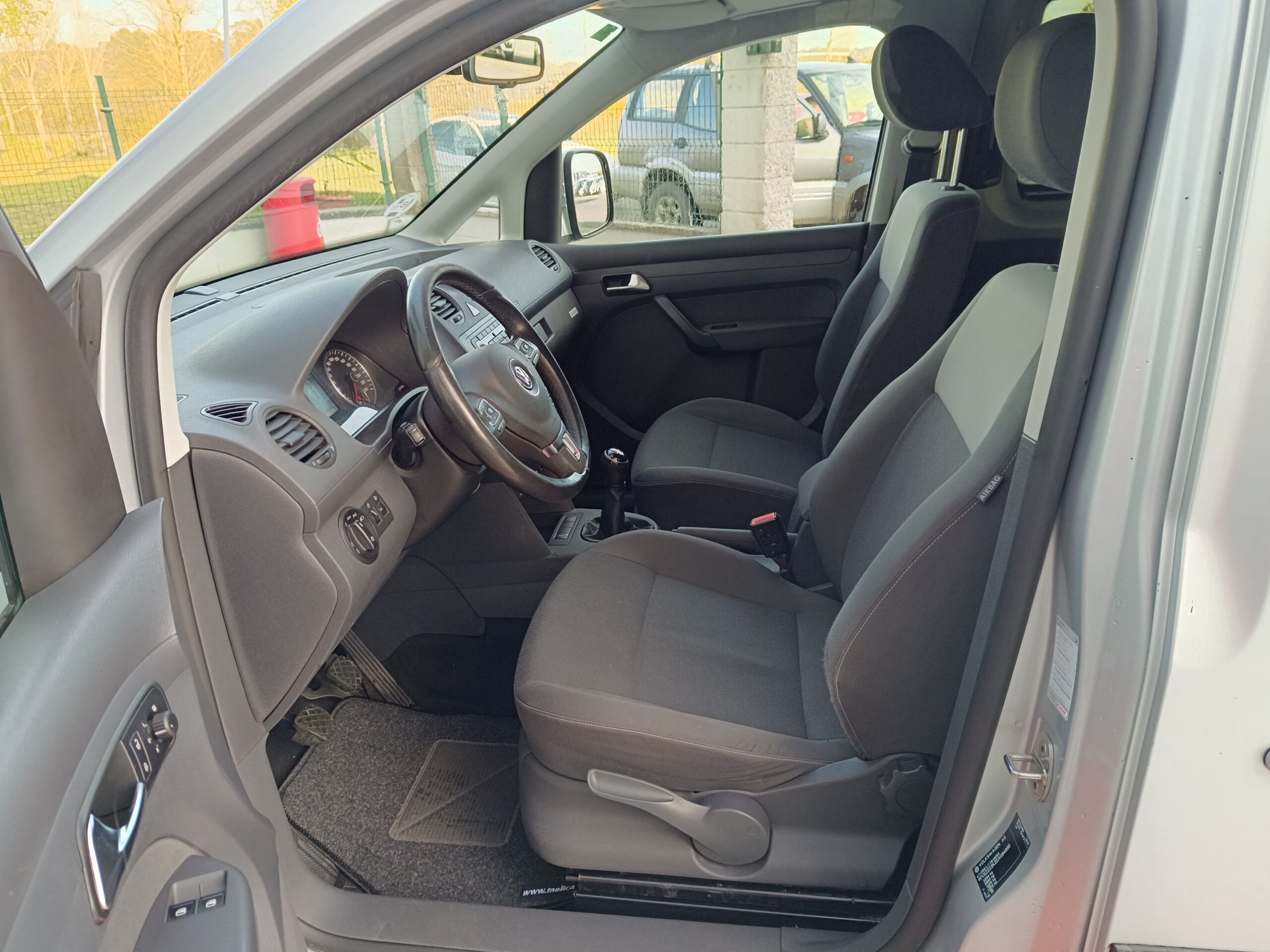 VOLKSWAGEN CADDY TDI