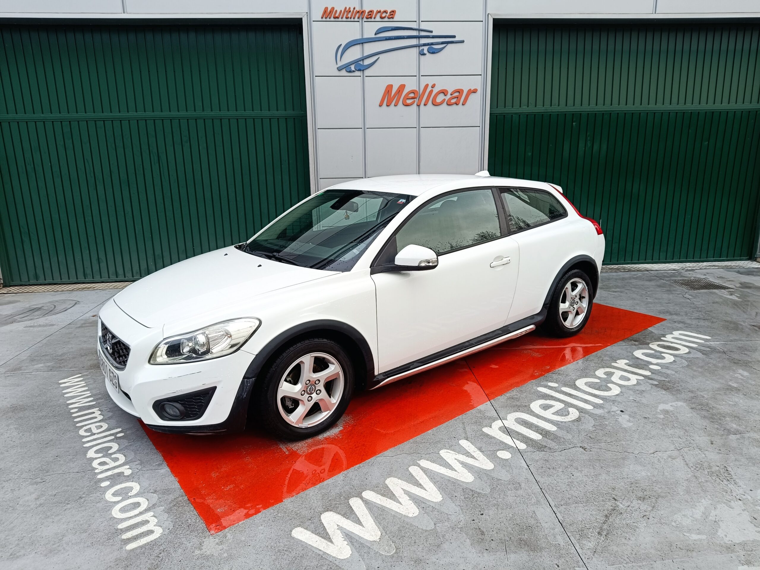 VOLVO C30 1.6 DRIVE