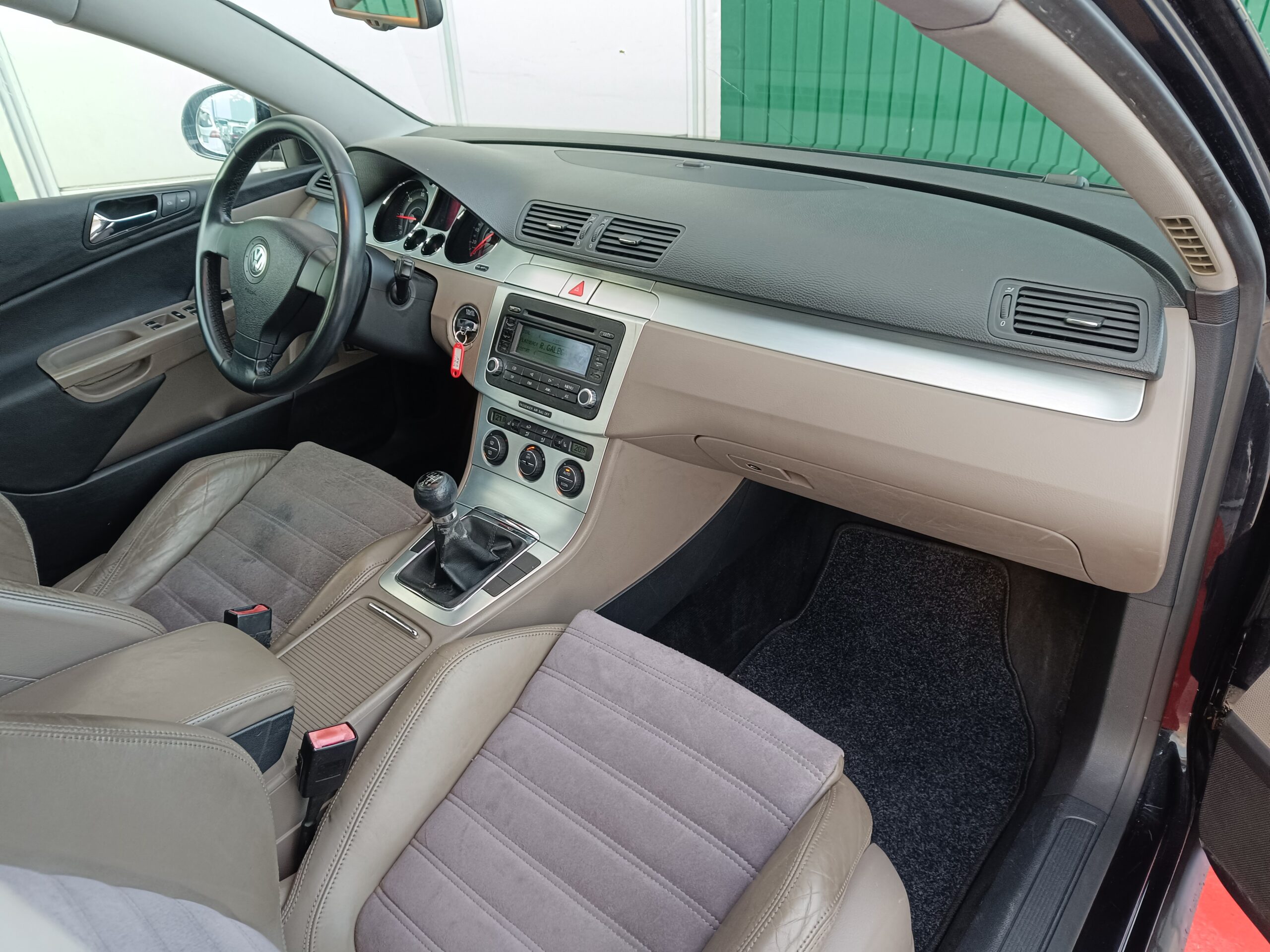 VOLKSWAGEN Passat 2.0 TDI Highline