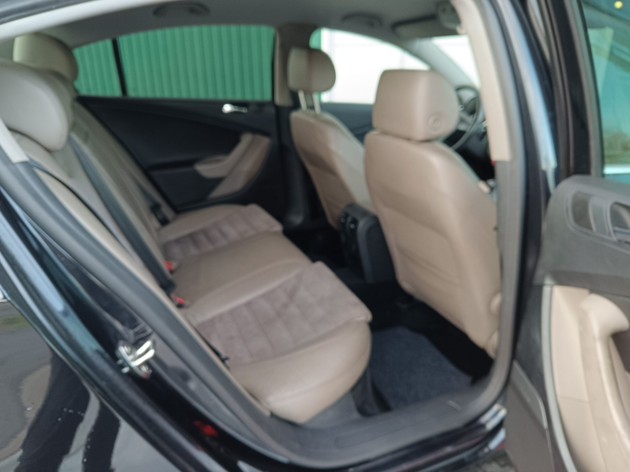 VOLKSWAGEN Passat 2.0 TDI Highline