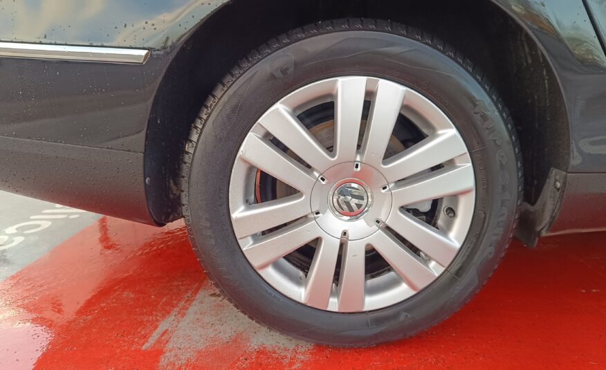 VOLKSWAGEN Passat 2.0 TDI Highline